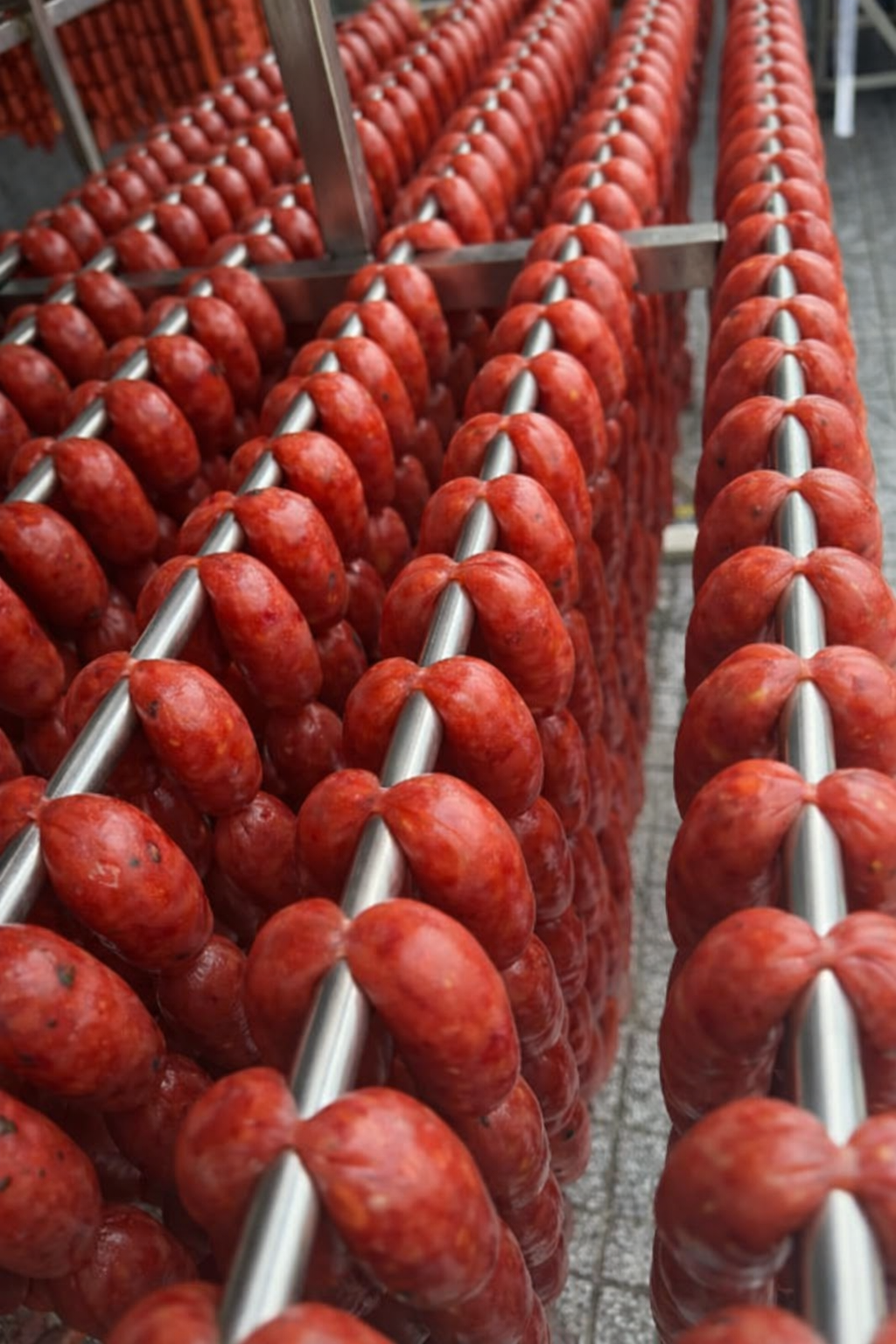 Nhồi vào ruột lợn tự nhiên